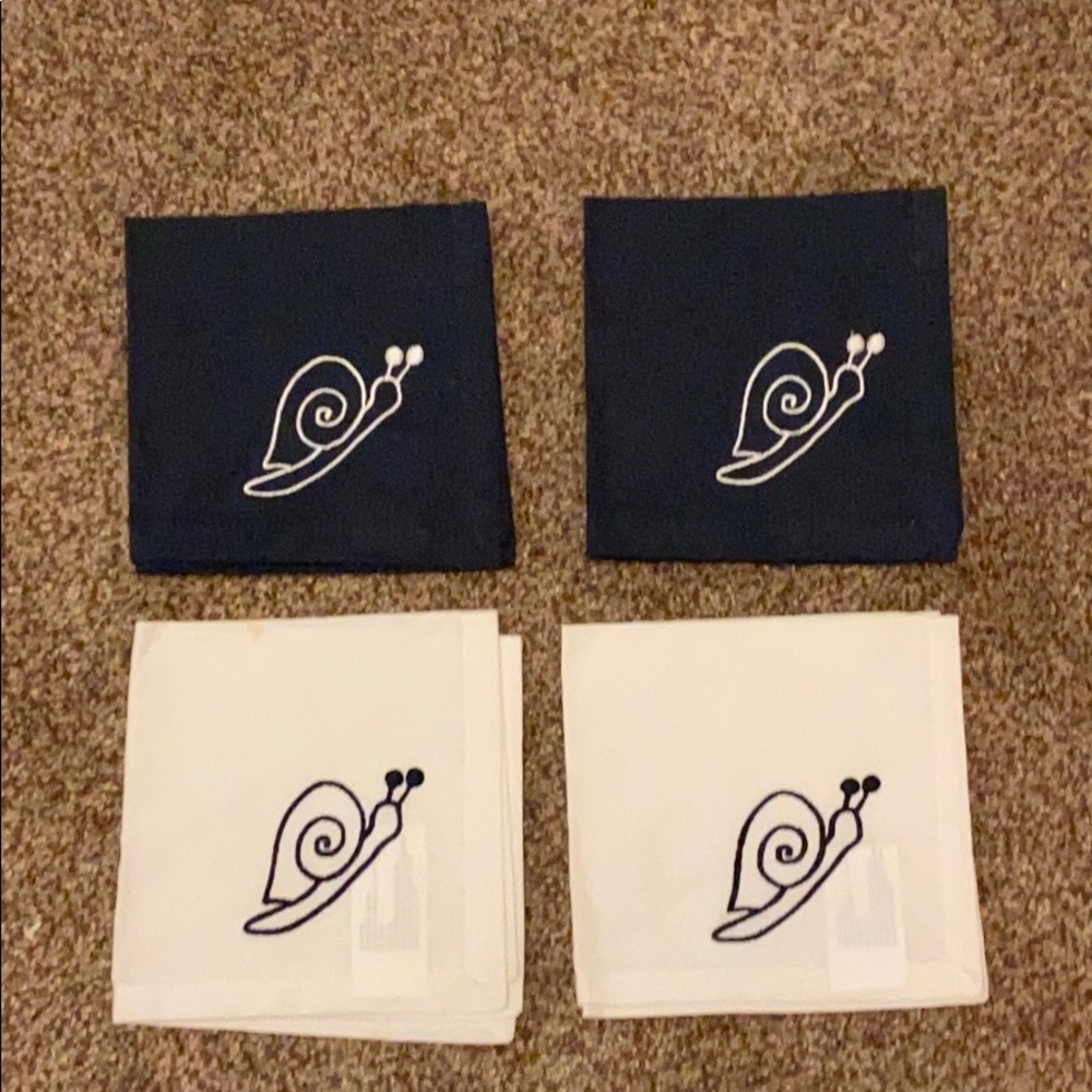 Set of 4 Cocktail Napkins Pier One Imports Snail